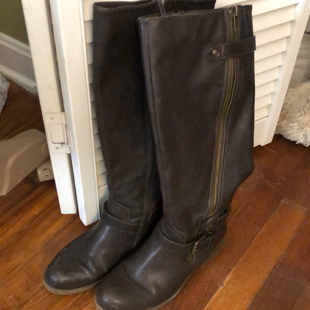 Tall ridding boots